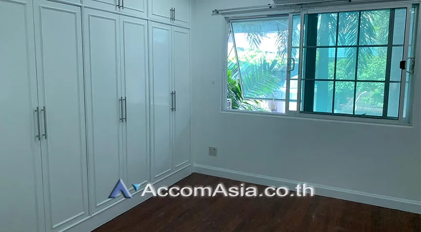 19  3 br House For Rent in Sukhumvit ,Bangkok BTS Ekkamai at House in Compound AA27862