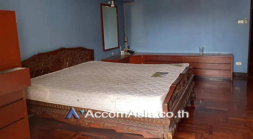 6  3 br Condominium For Sale in Sukhumvit ,Bangkok BTS Nana at Siam Penthouse 1 AA27865