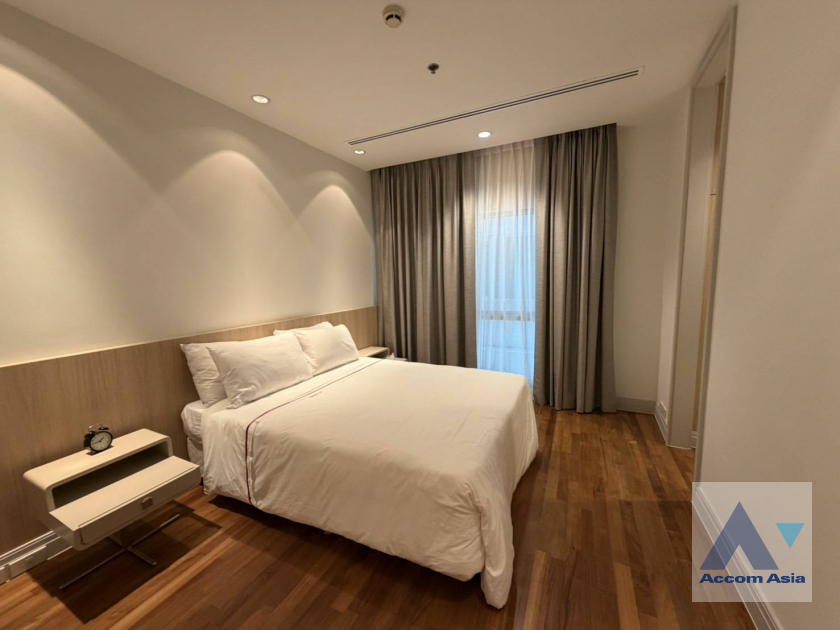9  3 br Apartment For Rent in Ploenchit ,Bangkok BTS Ploenchit at Elegance and Traditional Luxury AA27866