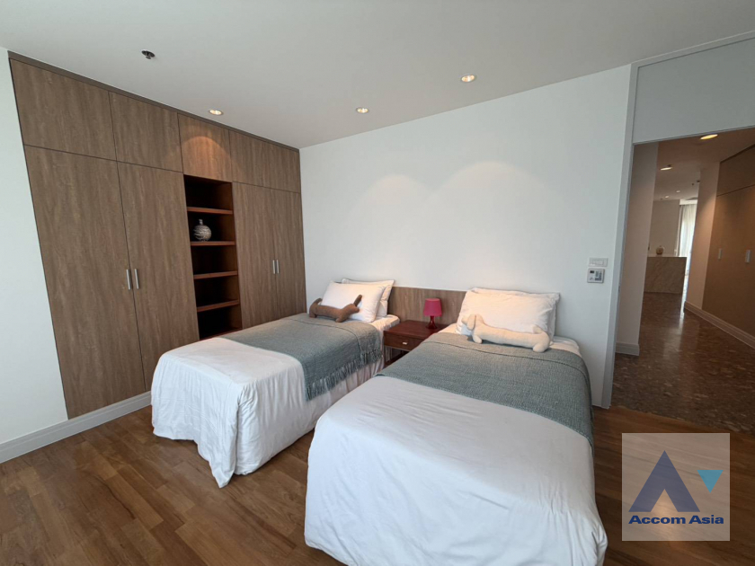 14  3 br Apartment For Rent in Ploenchit ,Bangkok BTS Ploenchit at Elegance and Traditional Luxury AA27866