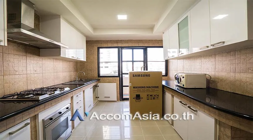 unitPet friendly |  3 Bedrooms  Apartment For Rent & Sale in Sukhumvit, Bangkok  near MRT Sukhumvit - BTS Asok (AA27900)