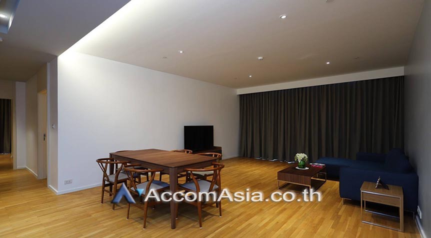  2  2 br Apartment for rent and sale in Sukhumvit ,Bangkok BTS Phrom Phong at High-Rise Serviced Apartment Near The Em District AA27913