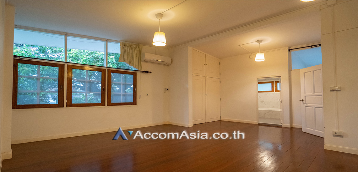 13  3 br House for rent and sale in Sukhumvit ,Bangkok BTS Phra khanong AA27949