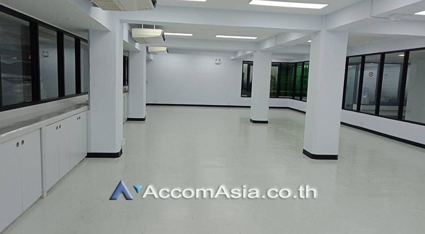  2  Studio Office Space For Rent in Sukhumvit ,Bangkok MRT Phetchaburi - BTS Asok at Asoke Tower Building AA27985