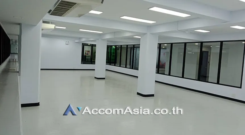  1  Studio Office Space For Rent in Sukhumvit ,Bangkok MRT Phetchaburi - BTS Asok at Asoke Tower Building AA27985
