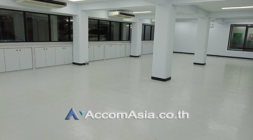 4  Studio Office Space For Rent in Sukhumvit ,Bangkok MRT Phetchaburi - BTS Asok at Asoke Tower Building AA27985