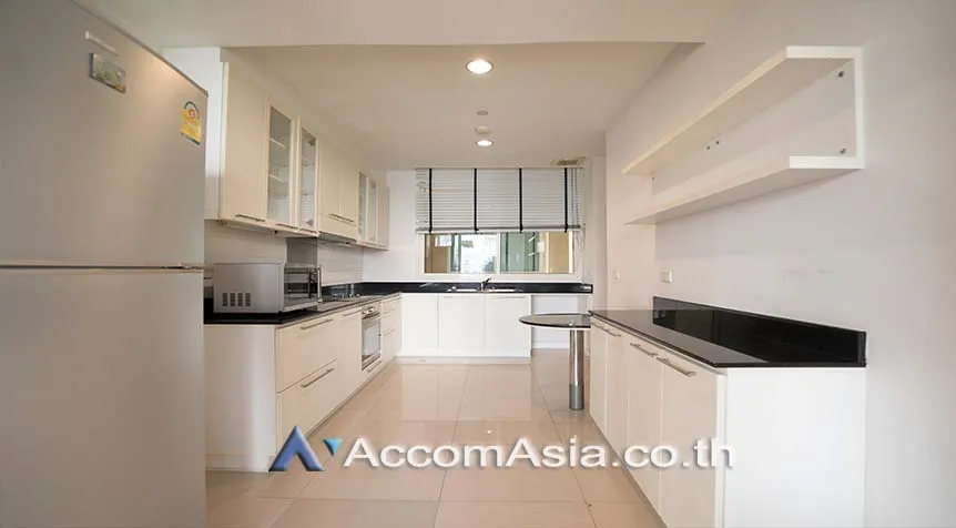 unitBig Balcony |  3 Bedrooms  Apartment For Rent & Sale in Sukhumvit, Bangkok  near BTS Phrom Phong (AA28000)