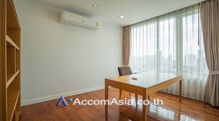 6  3 br Apartment For Rent in Sukhumvit ,Bangkok BTS Phrom Phong at High-Rise Residence , Ideal for Families AA28001