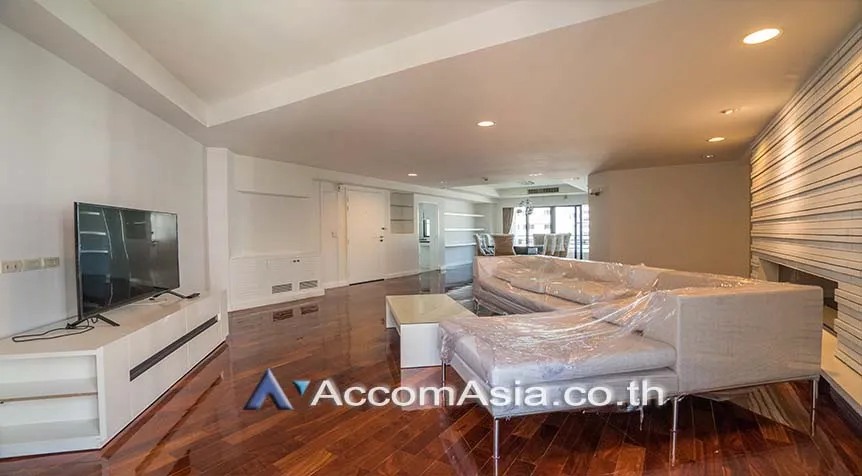 unitPet friendly |  3 Bedrooms  Apartment For Rent in Sukhumvit, Bangkok  near MRT Sukhumvit - BTS Asok (AA28016)