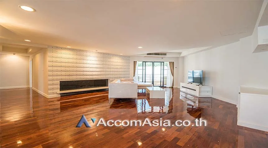 unitPet friendly |  3 Bedrooms  Apartment For Rent in Sukhumvit, Bangkok  near MRT Sukhumvit - BTS Asok (AA28016)