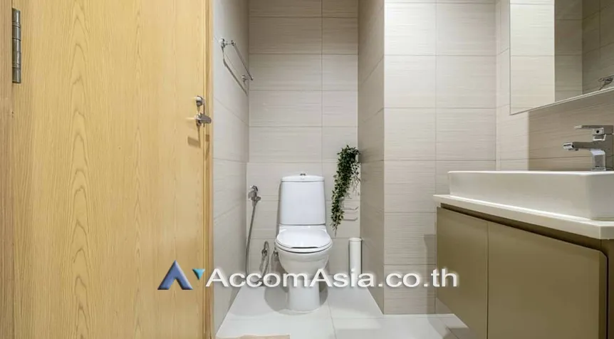 unit 3 Bedrooms  Condominium For Rent & Sale in Sukhumvit, Bangkok  near BTS Thong Lo (AA28024)
