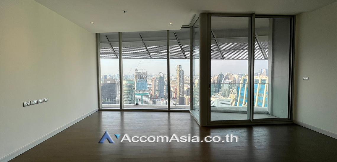  1  2 br Condominium For Rent in Ploenchit ,Bangkok BTS Ratchadamri at Magnolias Ratchadamri Boulevard AA28048