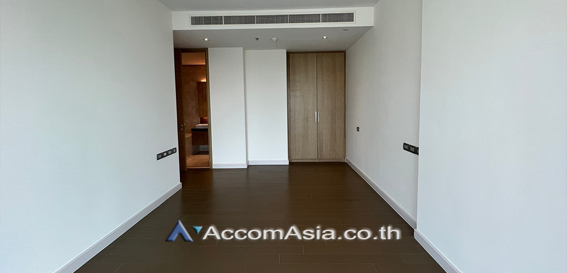 7  2 br Condominium For Rent in Ploenchit ,Bangkok BTS Ratchadamri at Magnolias Ratchadamri Boulevard AA28049