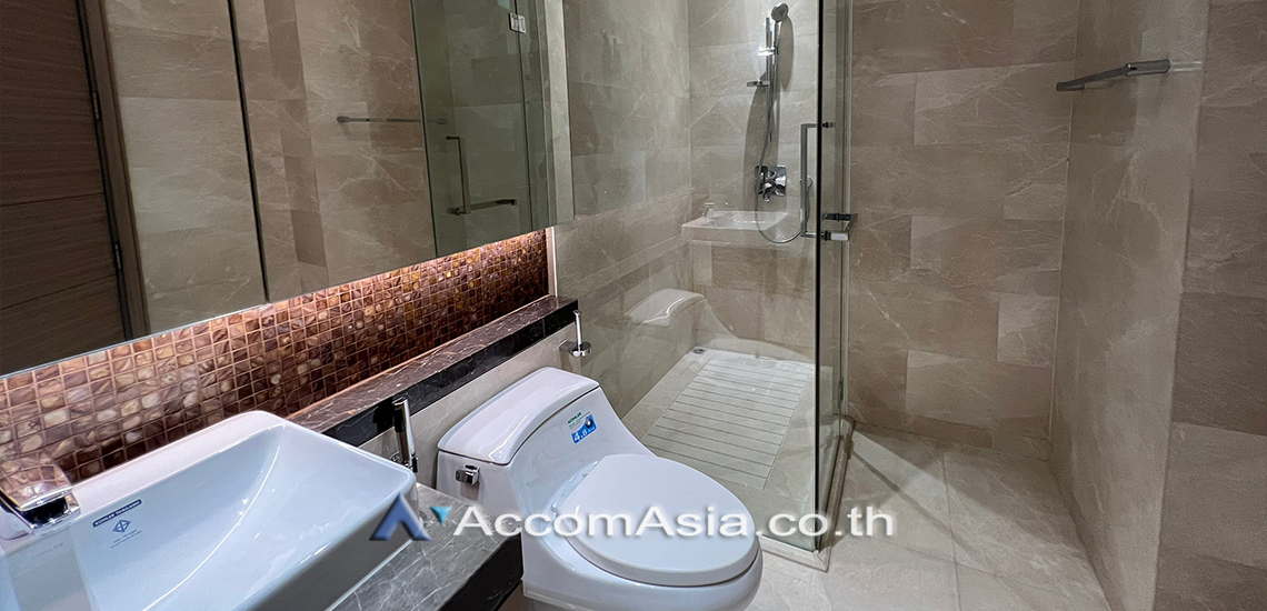 13  2 br Condominium For Rent in Ploenchit ,Bangkok BTS Ratchadamri at Magnolias Ratchadamri Boulevard AA28049