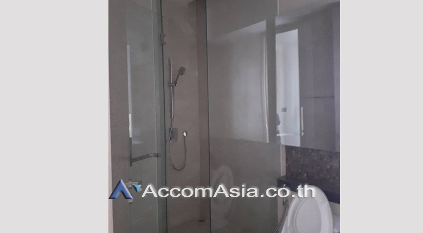 5  2 br Condominium For Rent in Ploenchit ,Bangkok BTS Ratchadamri at Magnolias Ratchadamri Boulevard AA28052