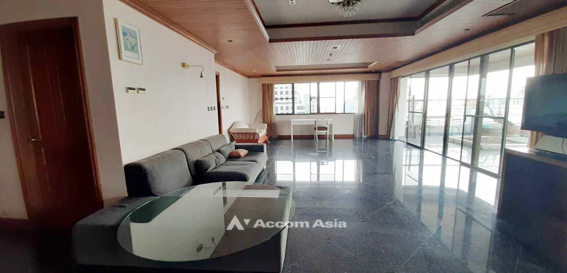  2  5 br Condominium For Sale in Sukhumvit ,Bangkok BTS Phrom Phong at Le Raffine Sukhumvit 24 AA28068