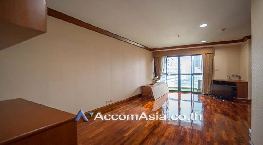 9  3 br Apartment For Rent in Sukhumvit ,Bangkok MRT Sukhumvit - BTS Asok at Perfect Apartment for Big Family, Prime Location Near Main Street AA28069