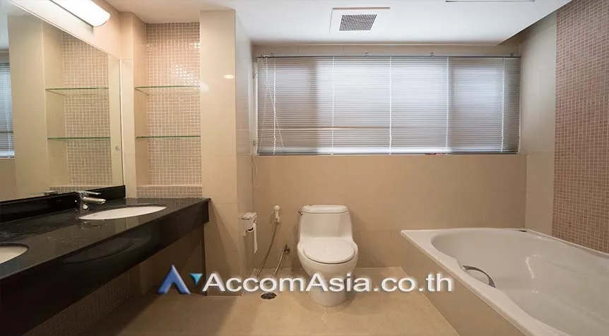 10  3 br Apartment for rent and sale in Sukhumvit ,Bangkok BTS Phrom Phong at Perfect for a big family AA28079