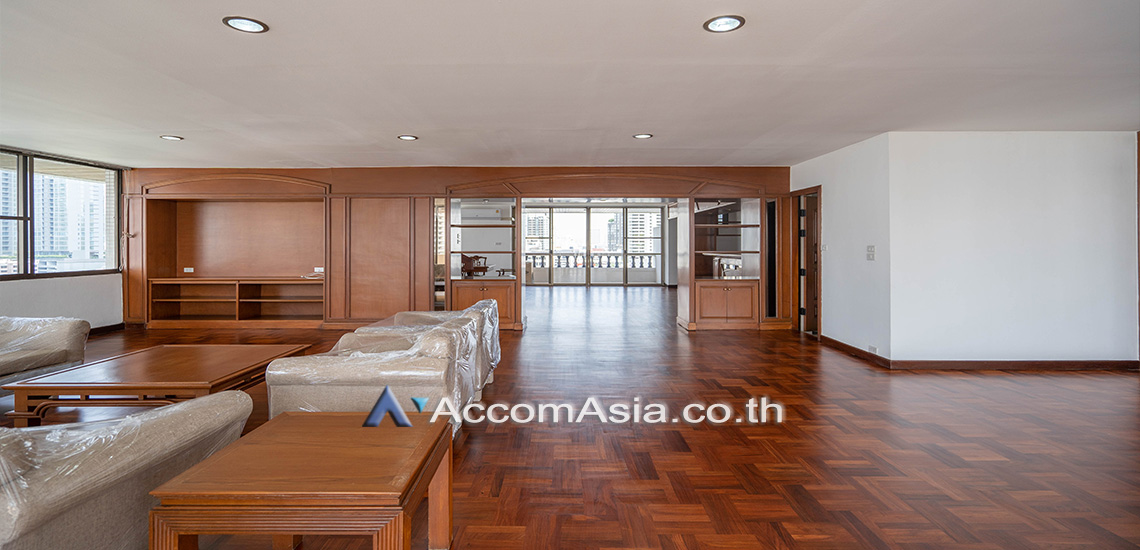 4  4 br Apartment For Rent in Sukhumvit ,Bangkok MRT Sukhumvit - BTS Asok at Spacious space with a cozy AA28122