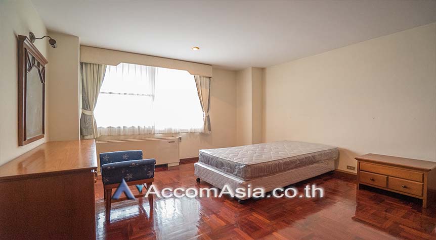 8  3 br Apartment for rent and sale in Sukhumvit ,Bangkok MRT Sukhumvit - BTS Asok at Spacious space with a cozy AA28123