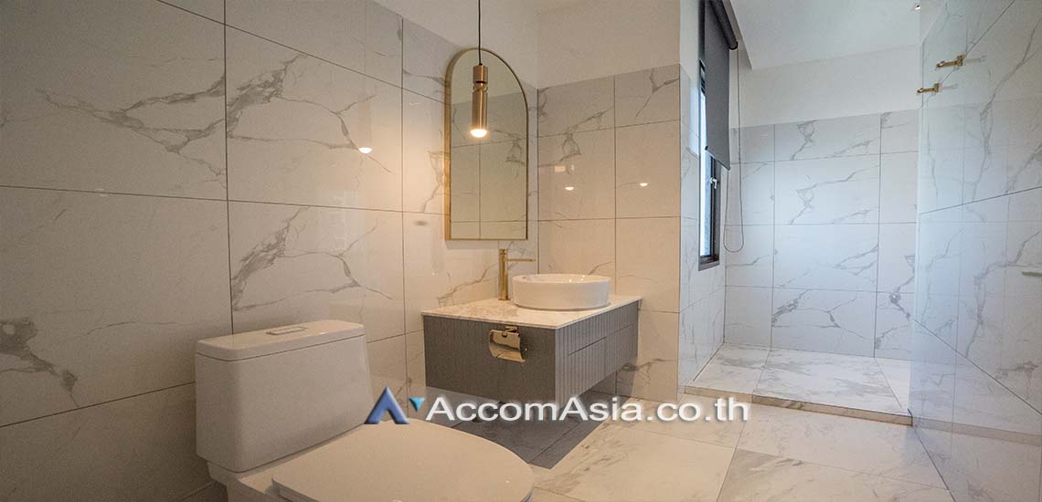 10  3 br Apartment for rent and sale in Sukhumvit ,Bangkok BTS Thong Lo at Relaxing Balcony - Walk to BTS AA28126