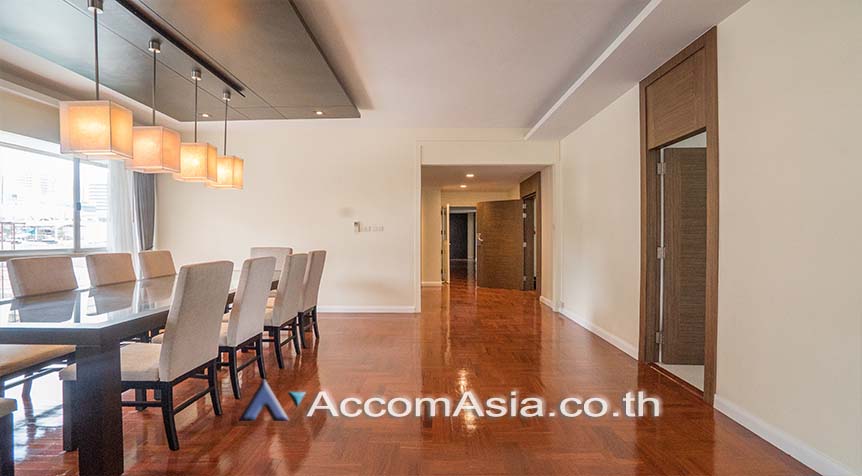  1  4 br Apartment For Rent in Sukhumvit ,Bangkok BTS Nana at Calm and Peaceful AA28130
