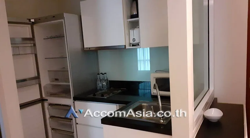 unit 1 Bedroom  Apartment For Rent in Sukhumvit, Bangkok  near BTS Phrom Phong (AA28133)