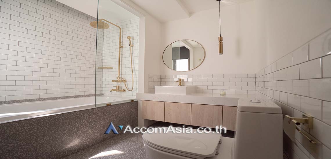 7  2 br Apartment For Rent in Sukhumvit ,Bangkok BTS Thong Lo at Relaxing Balcony - Walk to BTS AA28139