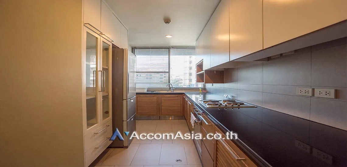unit 2 Bedrooms  Apartment For Rent in Sukhumvit, Bangkok  near BTS Thong Lo (AA28141)