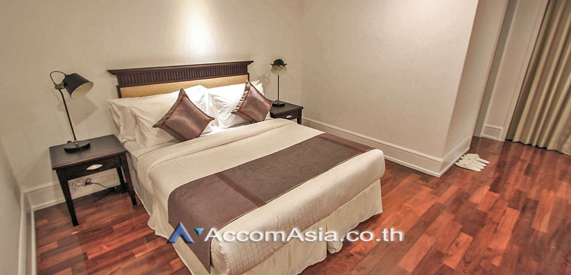 5  3 br Apartment For Rent in Sukhumvit ,Bangkok BTS Nana at Charming view of Sukhumvit AA28158