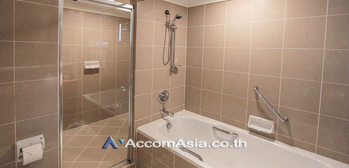 7  3 br Apartment For Rent in Sukhumvit ,Bangkok BTS Nana at Charming view of Sukhumvit AA28158