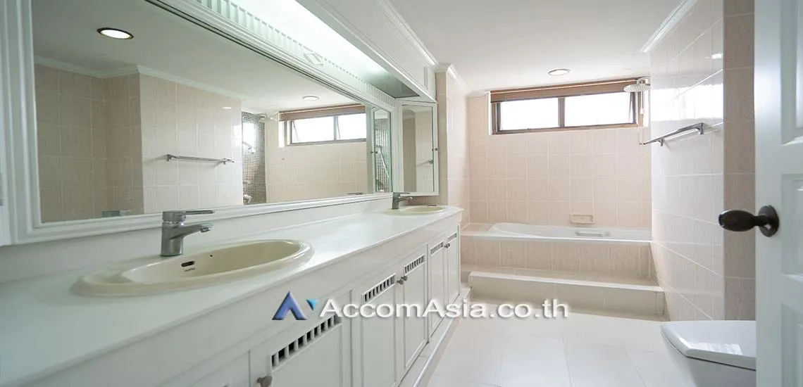 8  3 br Apartment for rent and sale in Sukhumvit ,Bangkok BTS Phrom Phong at Pet friendly - High rise Apartment in Phrom Phong AA28161