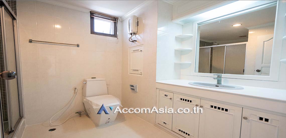 9  3 br Apartment For Rent in Sukhumvit ,Bangkok BTS Phrom Phong at Pet friendly - High rise Apartment in Phrom Phong AA28161