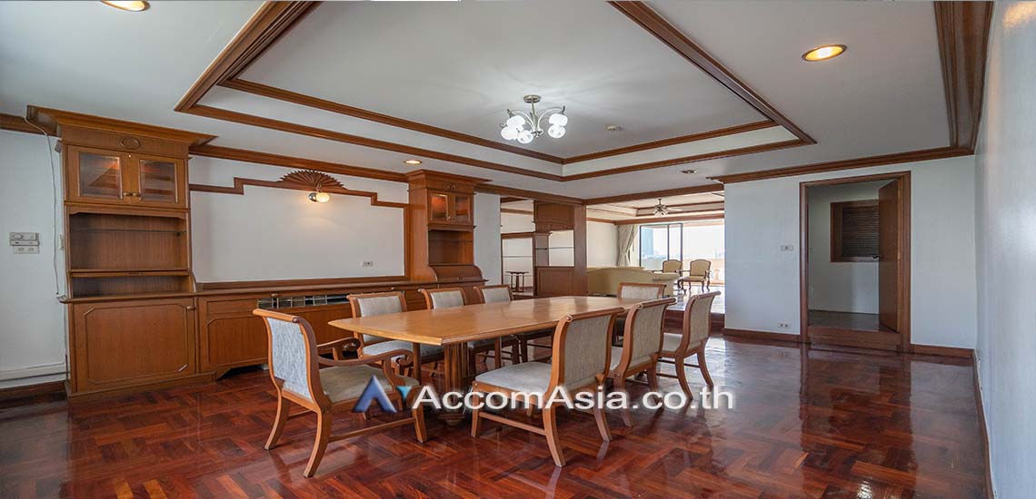  1  3 br Apartment For Rent in Sukhumvit ,Bangkok BTS Phrom Phong at Pet friendly - High rise Apartment in Phrom Phong AA28161