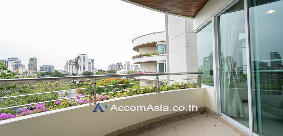 13  3 br Apartment for rent and sale in Sukhumvit ,Bangkok BTS Ekkamai at Low-rise Apartment, Only 1,000m to BTS AA28172