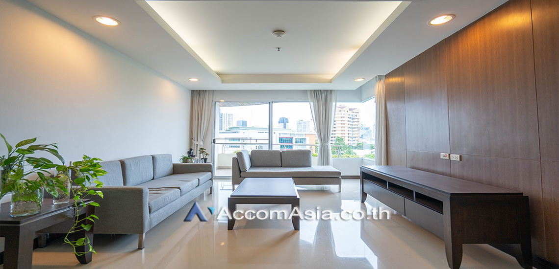  2  3 br Apartment for rent and sale in Sukhumvit ,Bangkok BTS Ekkamai at Low-rise Apartment, Only 1,000m to BTS AA28172