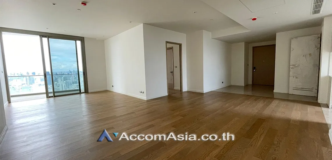  1  3 br Condominium For Sale in Charoen Nakhon ,Bangkok BTS Krung Thon Buri at Magnolias Waterfront Residences AA28177