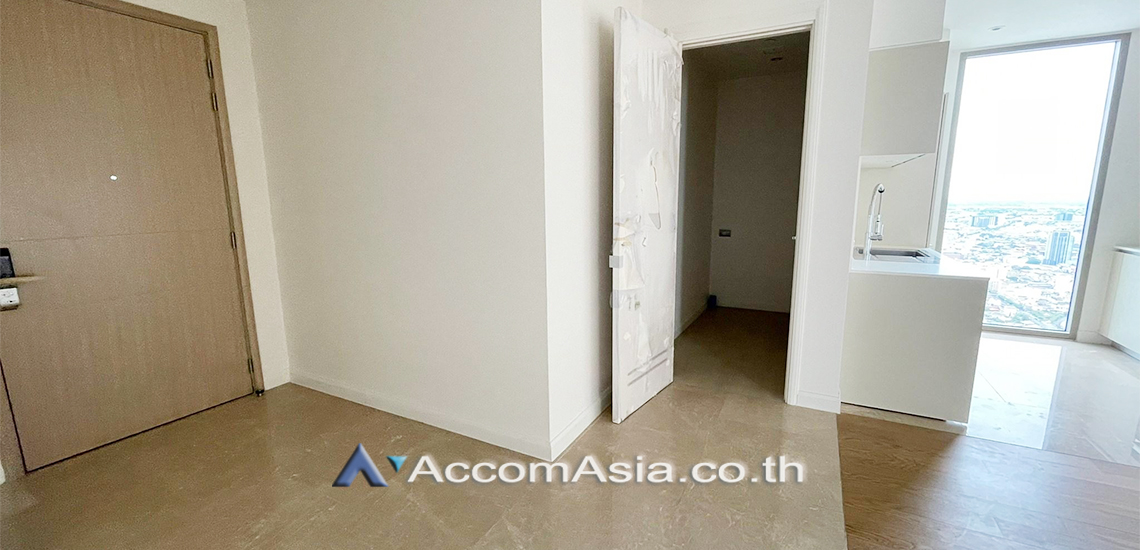 8  3 br Condominium For Sale in Charoen Nakhon ,Bangkok BTS Krung Thon Buri at Magnolias Waterfront Residences AA28177