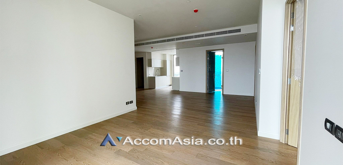 7  3 br Condominium For Sale in Charoen Nakhon ,Bangkok BTS Krung Thon Buri at Magnolias Waterfront Residences AA28177