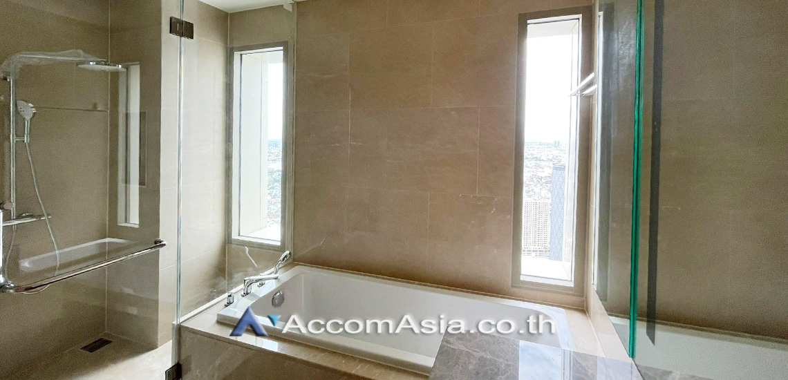 16  3 br Condominium For Sale in Charoen Nakhon ,Bangkok BTS Krung Thon Buri at Magnolias Waterfront Residences AA28178