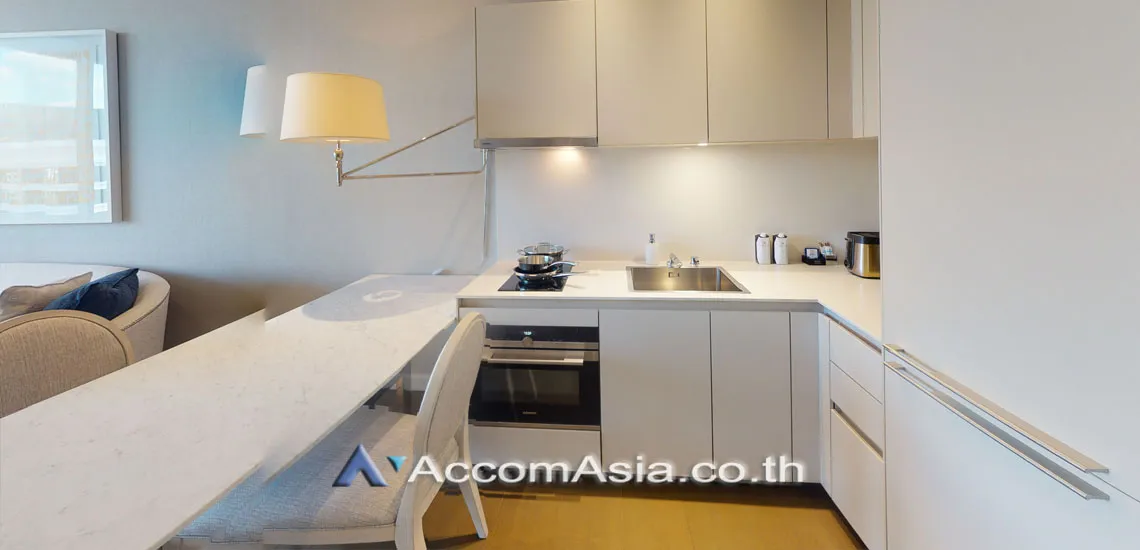 unit 1 Bedroom  Apartment For Rent in Ploenchit, Bangkok  near BTS Ratchadamri (AA28191)