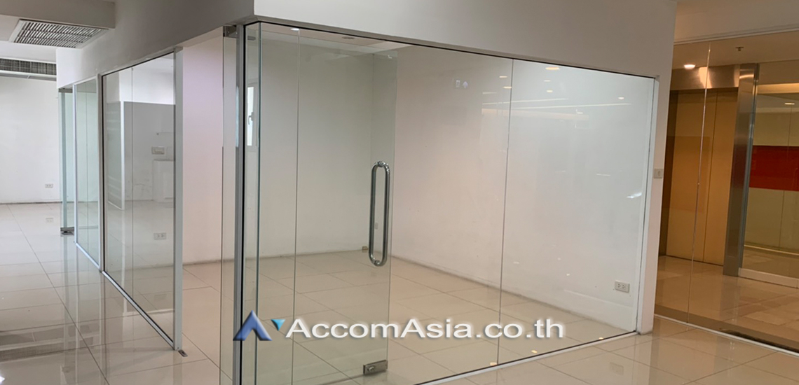 4  Office Space For Rent in Sukhumvit ,Bangkok BTS Nana at The Trendy Sukhumvit 13 AA28200
