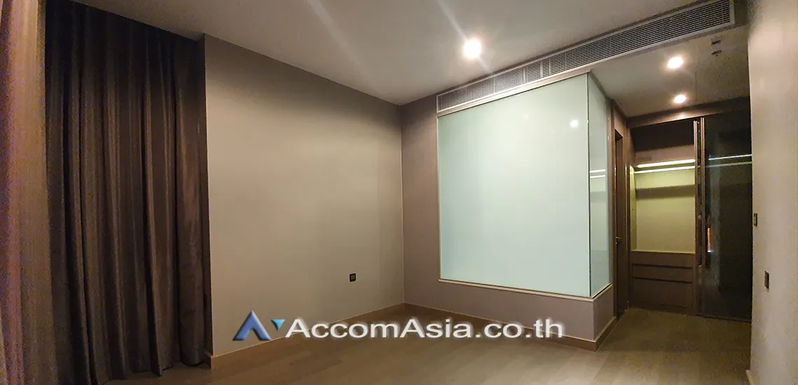  The Esse At Singha Complex Condominium  2 Bedroom for Rent MRT Phetchaburi in Ratchadaphisek Bangkok