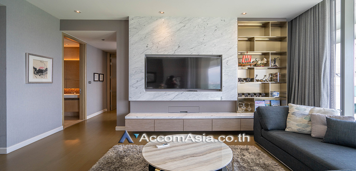 4  2 br Condominium for rent and sale in Ploenchit ,Bangkok BTS Ratchadamri at Magnolias Ratchadamri Boulevard AA28235