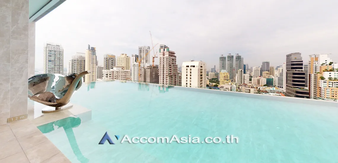 unit 1 Bedroom  Condominium For Rent & Sale in Sukhumvit, Bangkok  near BTS Phrom Phong (AA28240)