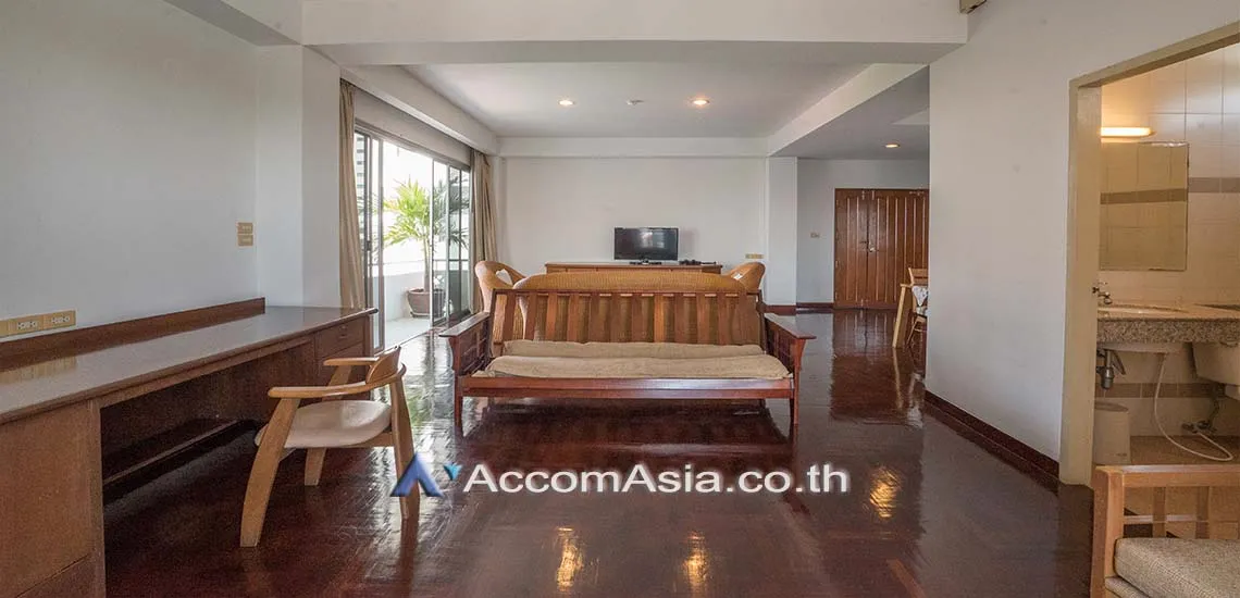  1  2 br Apartment for rent and sale in Sathorn ,Bangkok BTS Chong Nonsi at Low Rised Building AA28265