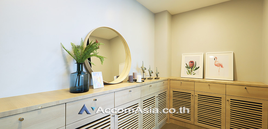 6  3 br Apartment for rent and sale in Sukhumvit ,Bangkok BTS Asok at Low rise Residence AA28274