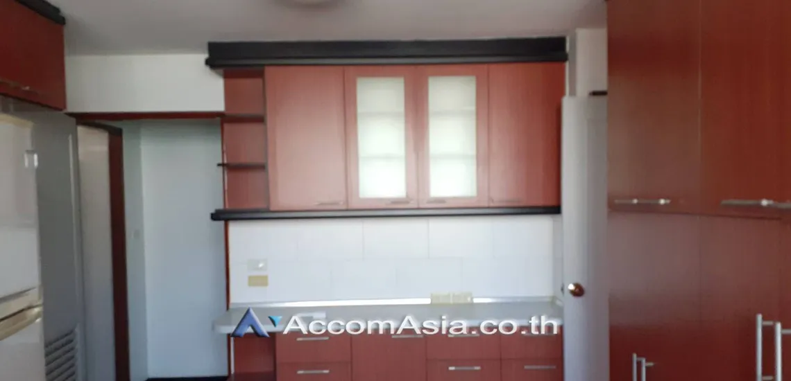 unit 3 Bedrooms  Condominium For Rent in Sukhumvit, Bangkok  near BTS Thong Lo (AA28284)