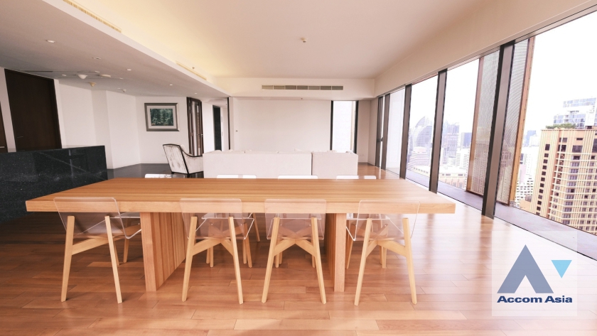 10  3 br Condominium For Rent in Ploenchit ,Bangkok BTS Ratchadamri at Hansar Residence AA28289