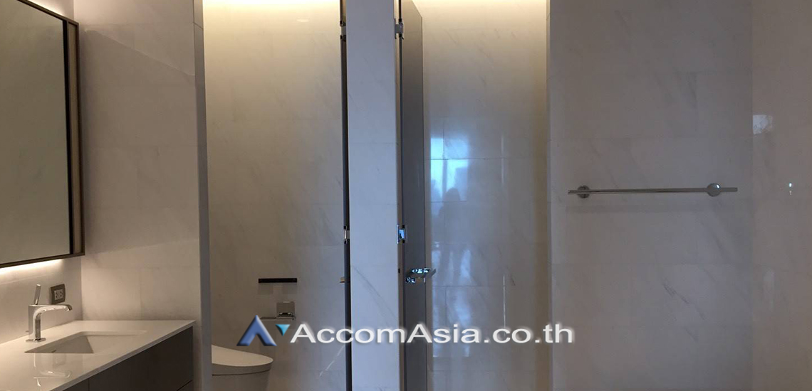 5  4 br Condominium For Rent in Ploenchit ,Bangkok BTS Chitlom at The Residences at Sindhorn Kempinski Hotel Bangkok AA28307